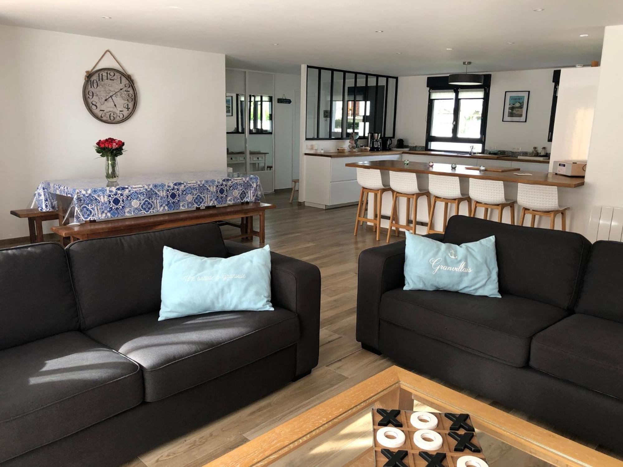 Maison proximité Golf et plage de Bréville sur Mer Extérieur photo